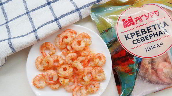 спринг-роллы с креветками