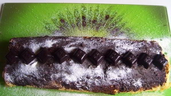 бисквитный рулет с яблоками