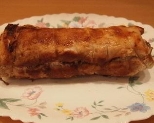 Фаршированный мясной рулет