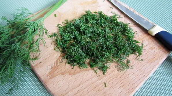 кабачковые рулетики с творогом и зеленью