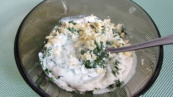 кабачковые рулетики с творогом и зеленью