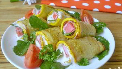 Кабачковые рулетики