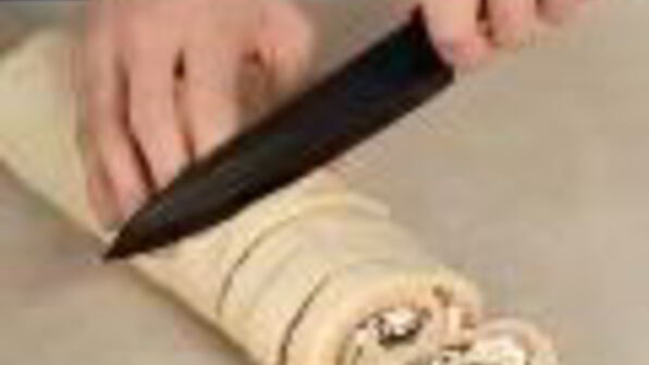 картофельный рулет со шпинатом