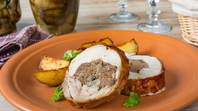 Куриный рулет с говяжьим фаршем