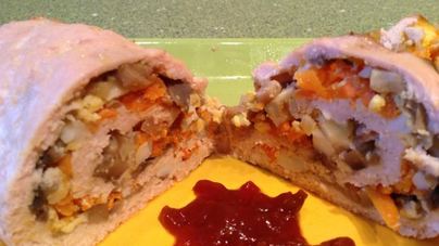 Куриный рулет с грибами