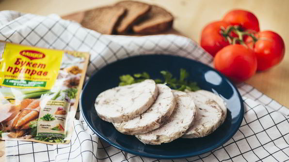 куриный рулет в бутылке