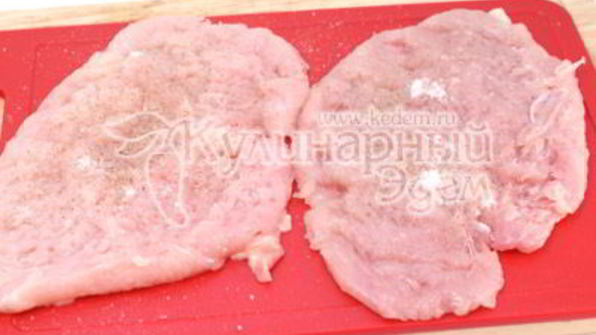 куриные рулетики с грибами и сыром