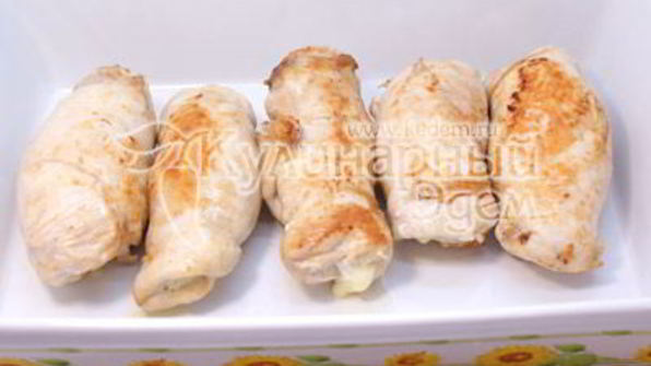 куриные рулетики с грибами и сыром