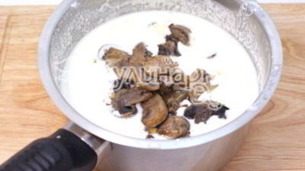 куриные рулетики с грибами и сыром