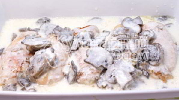 куриные рулетики с грибами и сыром