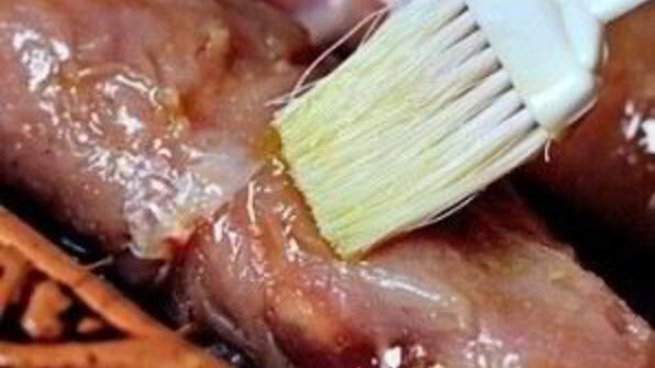 куриные рулетики с ветчиной и сыром