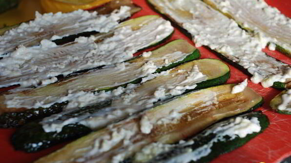 куриные рулеты в сюртучках