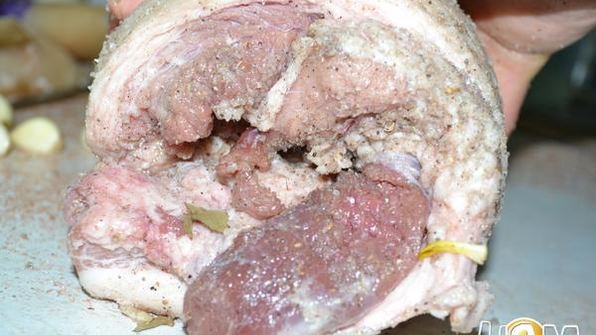 мясной рулет