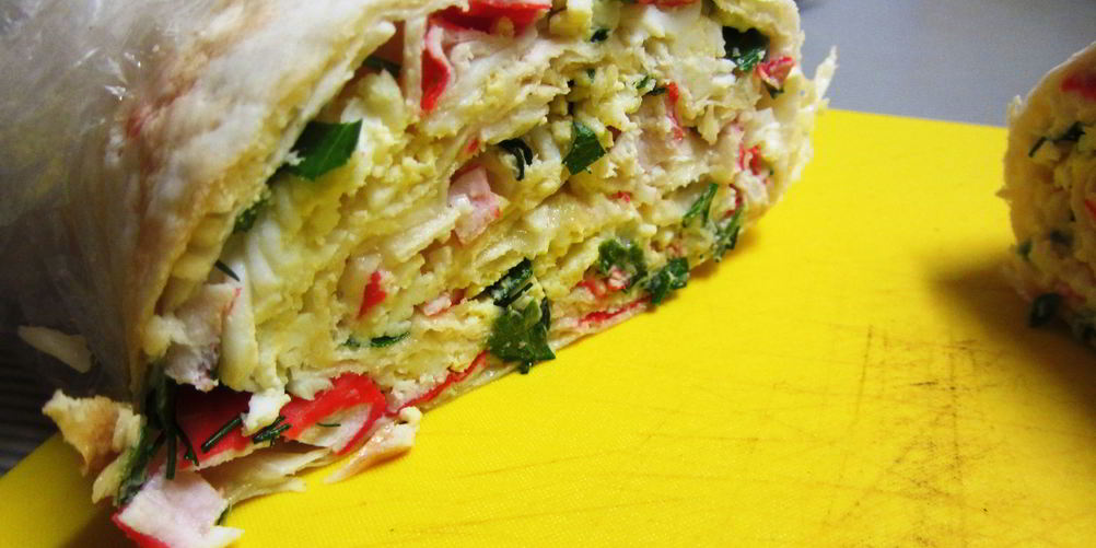 Рецепт рулет из крабовых палочек в лаваше