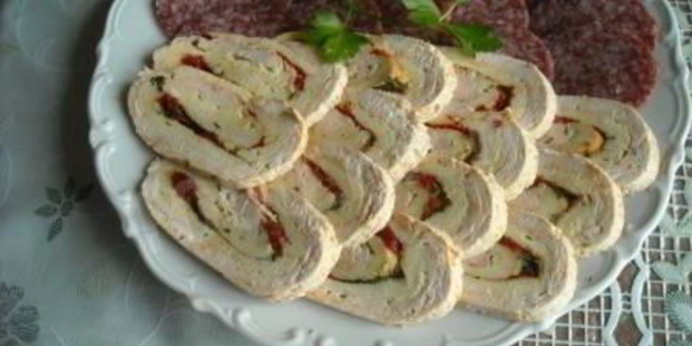 Рецепт рулет из куриного филе с омлетом