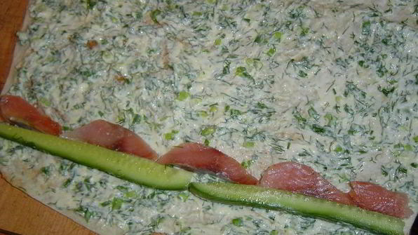 рулет из лаваша с горбушей