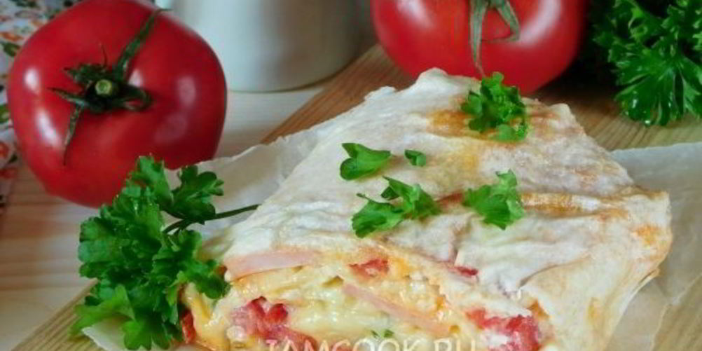 Рецепт рулет из лаваша с колбасой и сыром