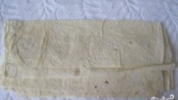 рулет из лаваша с сулугуни