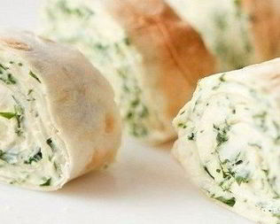 Рулет из лаваша с зеленью