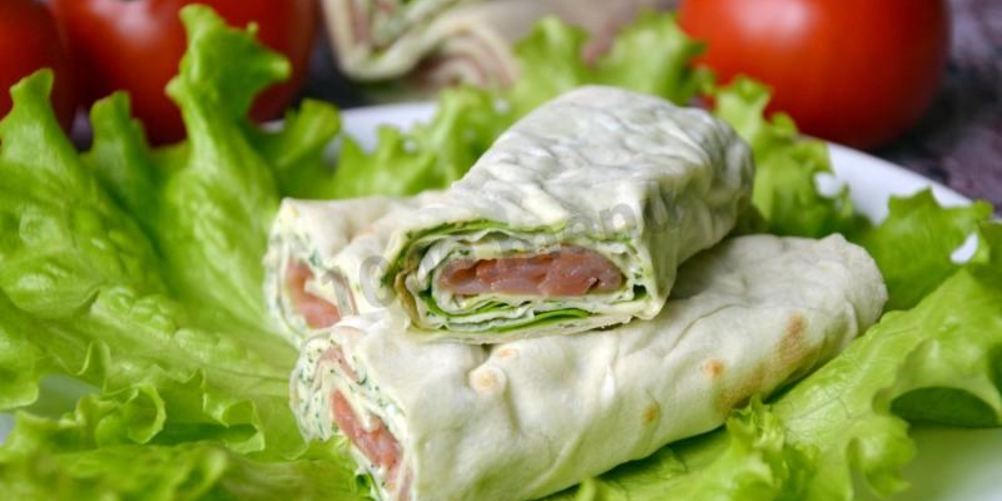 Рецепт рулет из лаваша сыра и красной рыбы