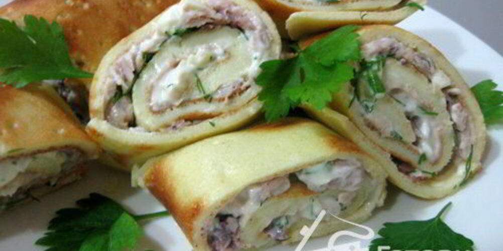 Рецепт рулет из омлета с курицей