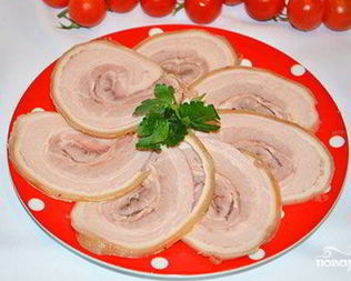 Рулет из свиной брюшины