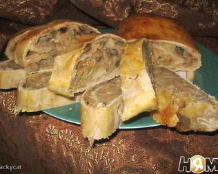 Рулет с начинкой из баклажанов и грибов