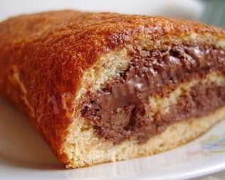 Рулет со сгущенкой Пятиминутка