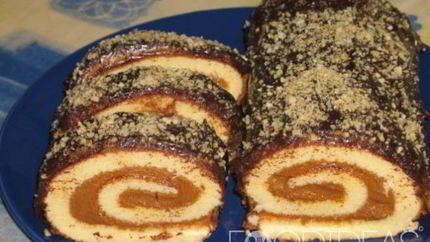 Рулет со сгущенкой