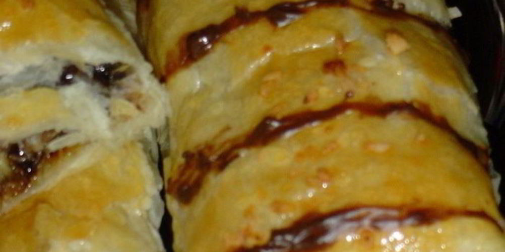 Рецепт рулетики с бананом и кокосом