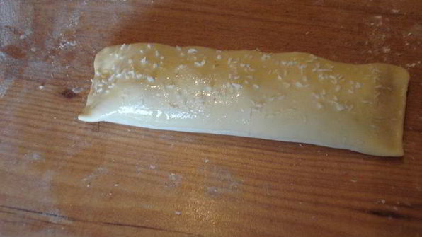 рулетики с бананом и кокосом