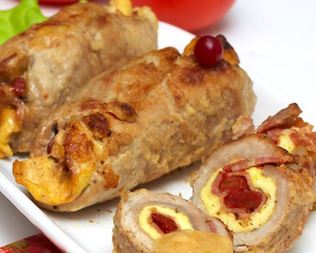 Рулетики с беконом из мультиварки