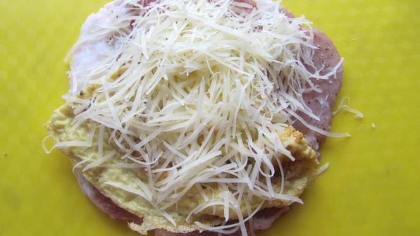 рулетики с беконом из мультиварки