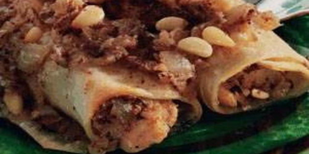 Рецепт рулетики с курицей и кедровыми орехами