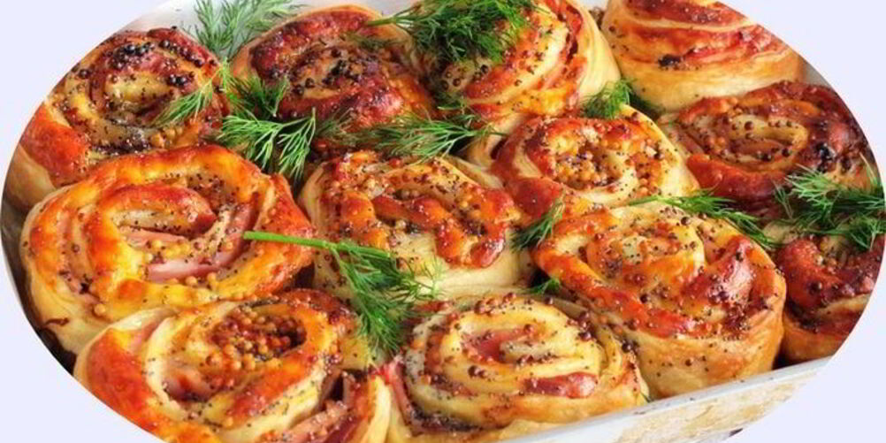 Рецепт слоеные рулетики в заливке