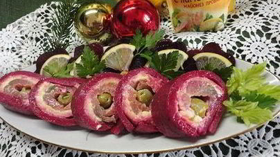 Свекольный рулет с горбушей