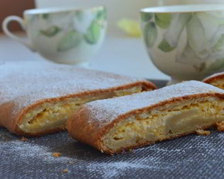 Творожно-персиковый рулет Восхищение