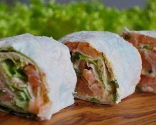 Вкусные рулеты из лаваша