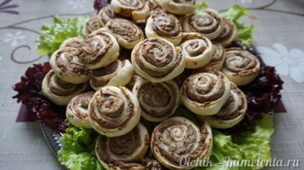 закусочные рулетики с тунцом