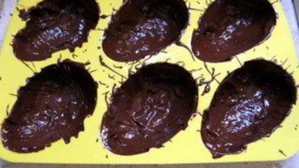 шоколадные яйца поцелуи из перуджи