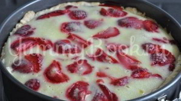 клубничный тарт со сметаной