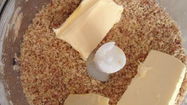 миндальный тарт с лимонным пудингом