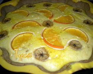 Ржаной тарт с апельсином и бананом