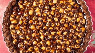 Шоколадно-карамельно-ореховый тарт