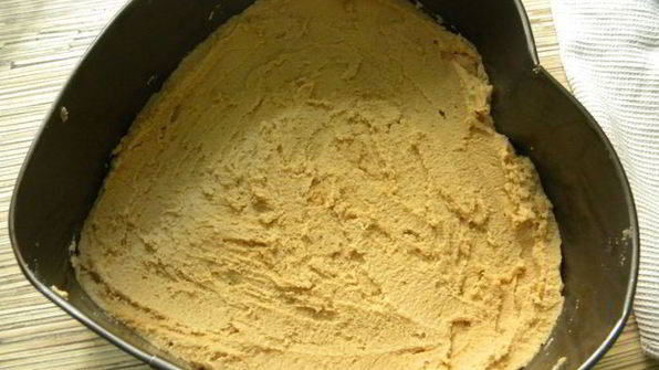 тарт из печенья с нежной начинкой из клубники