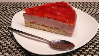 Тарт с клубничным муссом и желе