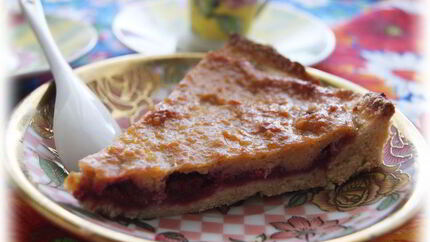 Тарт с малиной и заварным медовым кремом