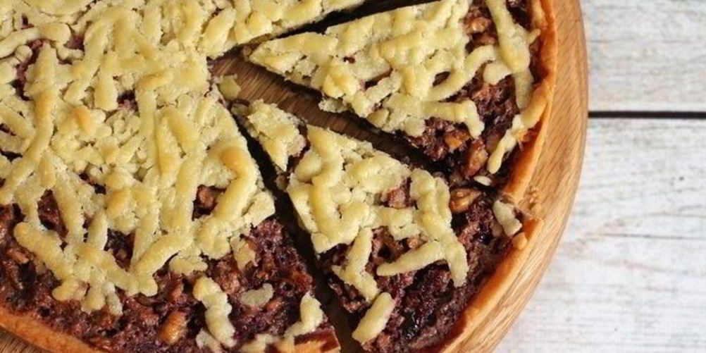 Рецепт тарт с вишней и грецкими орехами