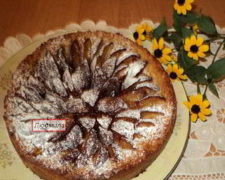 Тарт со сливами