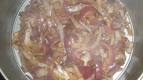 тарт-татен с луковым ассорти